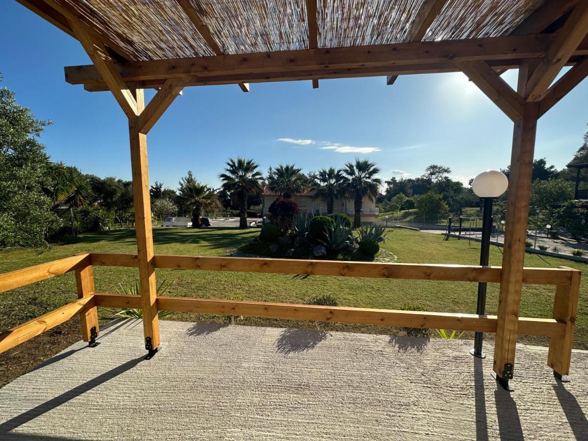 פאליאורי Apartments 4 You מראה חיצוני תמונה