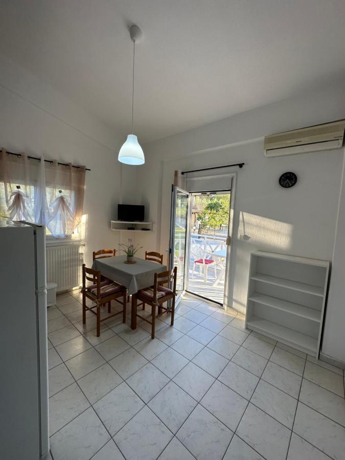 פאליאורי Apartments 4 You מראה חיצוני תמונה